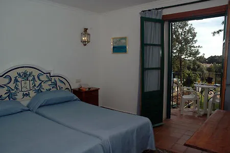 Artola Golf Hotel
